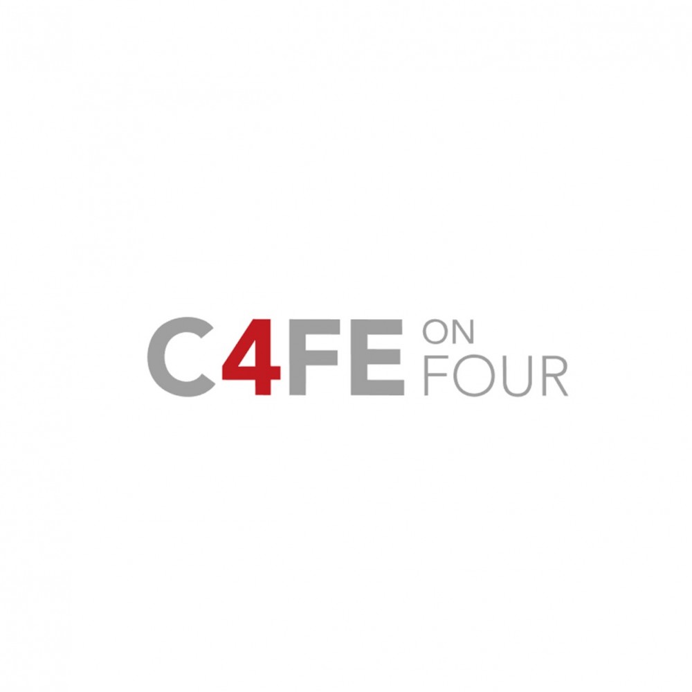 Café on 4提供各款菜式選擇，包括三文治、比薩、炒飯、意粉等中西式精美餐點，而我們的招牌蛋糕、咖啡雪糕、咖啡果凍等甜品更是不容錯過。

凡出示MR.J會員證可享:
平日午市套餐送馬卡龍及加$25可享招牌蛋糕一件
